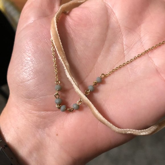 Express Blush Choker - Picture 4 of 4